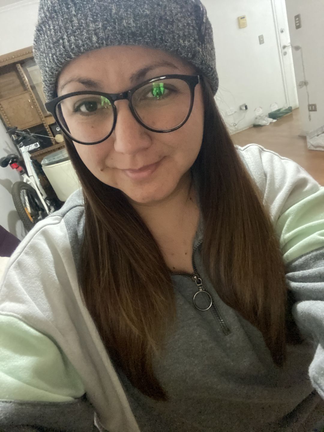 Customer photo review of Simple Grey