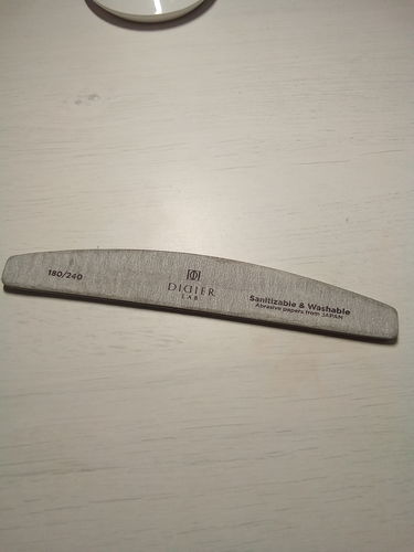 Customer photo review of Didier Lab Nail file, halfmoon, speedy zebra, 180/240