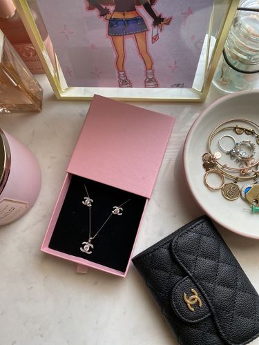 Customer photo review of Sterling silver “c” set