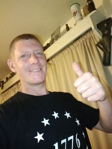 Customer photo review of 1776 Stars Mens Apparel