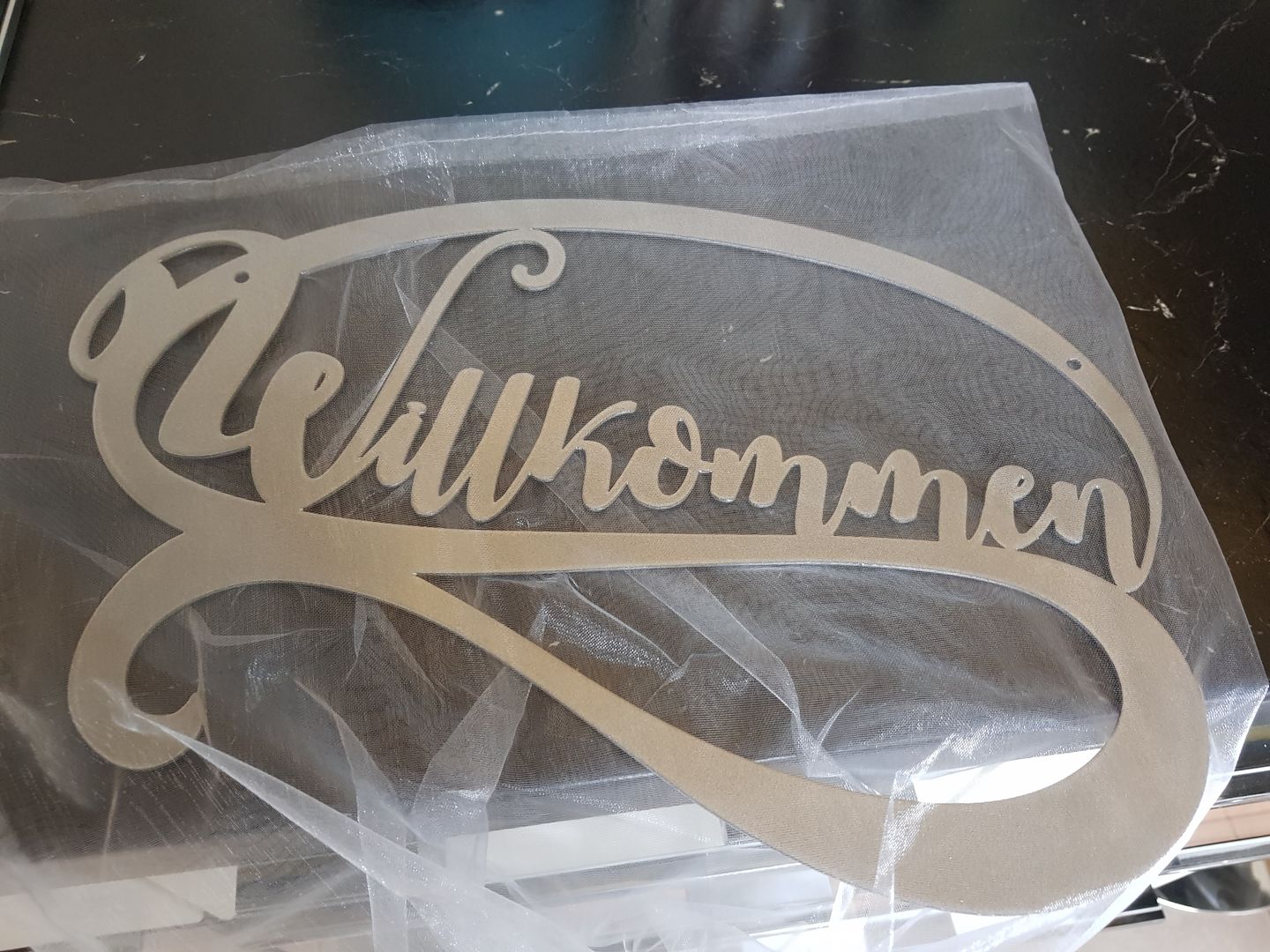 Customer photo review of Willkommens - Schriftzug - tolles Dekoobjekt aus hochwertigem Stahl für drinnen und draußen