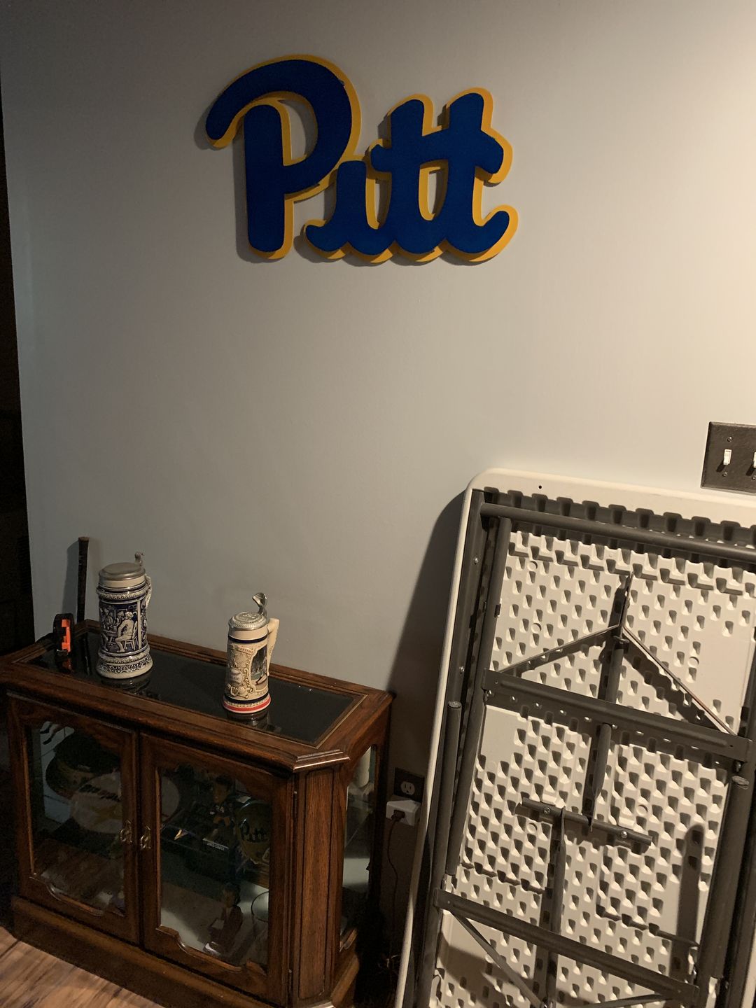 Customer photo review of University of Pittsburgh "Pitt" Script 3D Metal Art