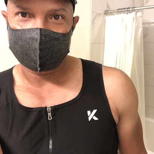 Customer photo review of Men's Zipper Heat Trapping Sweat Vest