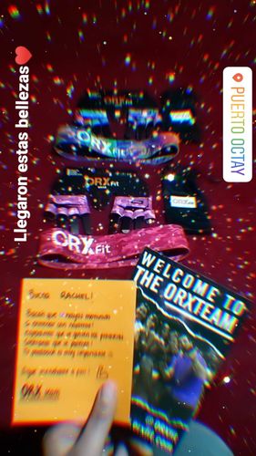 Customer photo review of Guantes Pesas GRAB Mujer