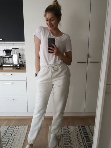 Customer photo review of Sweatpants