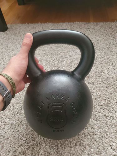 Customer photo review of 28kg / 62lbs E-coated Cast Iron Kettlebell