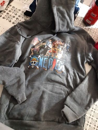 Customer photo review of One Piece - Hoodie