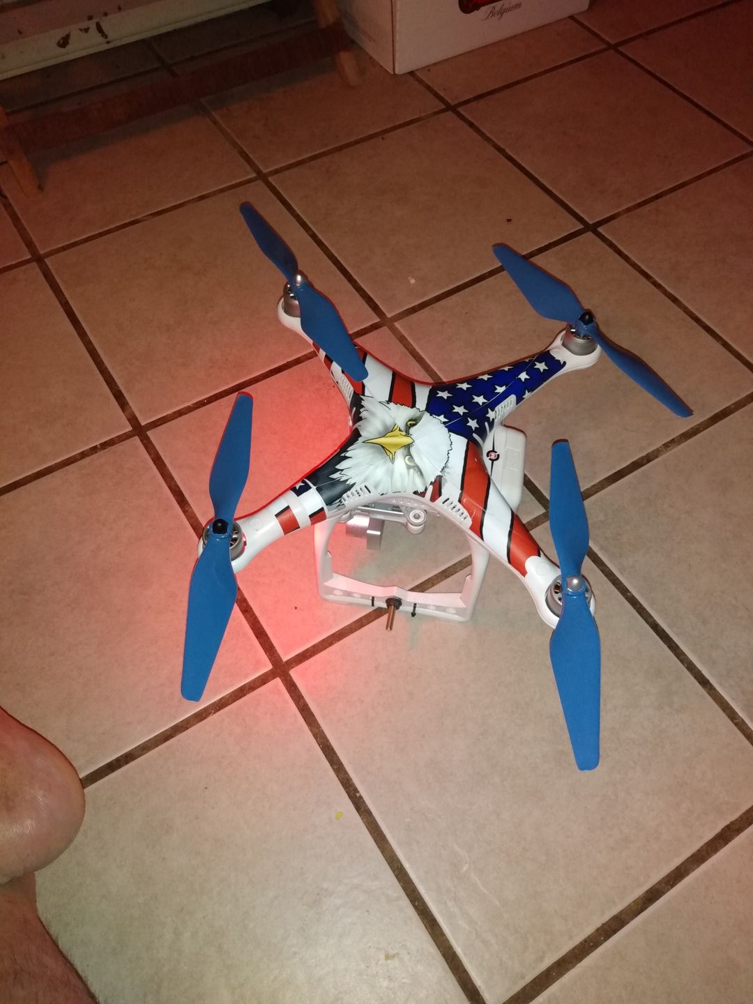 Customer photo review of DJI Phantom Built-in Nut Upgrade Propellers - MR PH 9.4x5 Set x4 Blue
