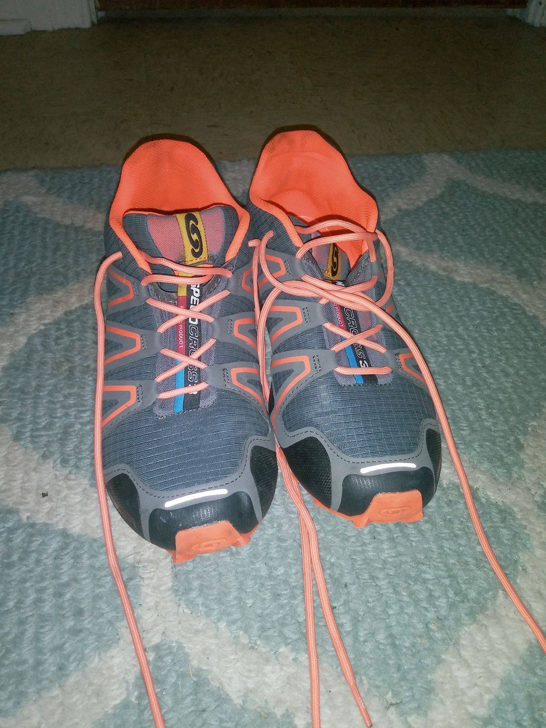 Customer photo review of Round Standard Shoe Laces - Solids