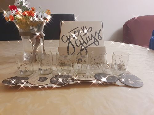 Customer photo review of Pack Karaoke 31 Minutos Juego de 6 Vasitos 200 Ml
