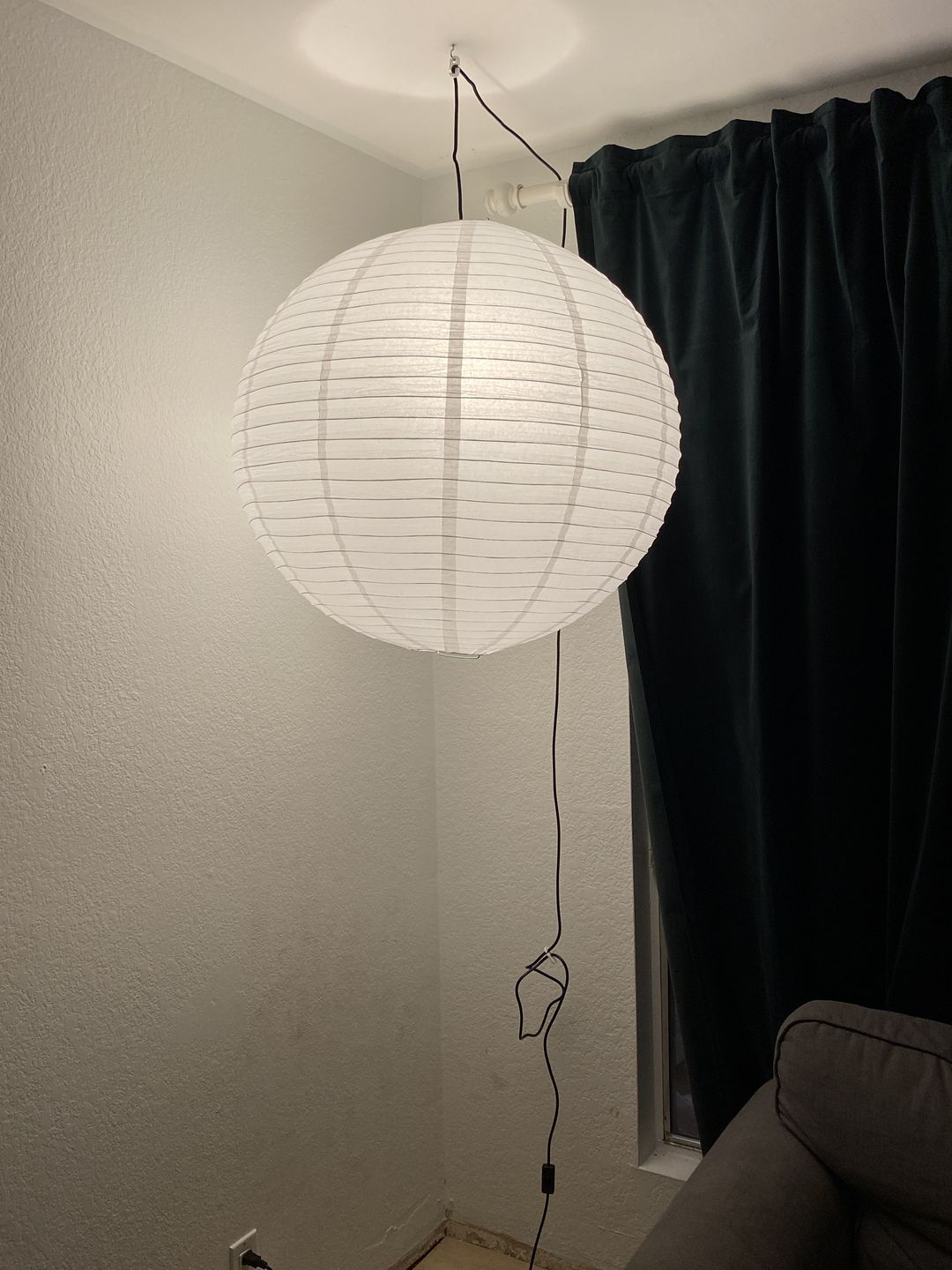 Customer photo review of 30" White Jumbo Parallel Ribbing Round Paper Lantern