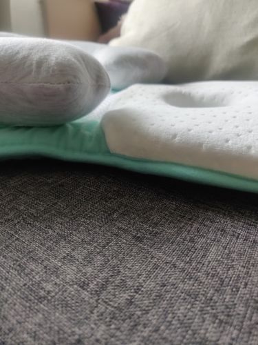 Customer photo review of Portable Anti-rollover Pillow Bed