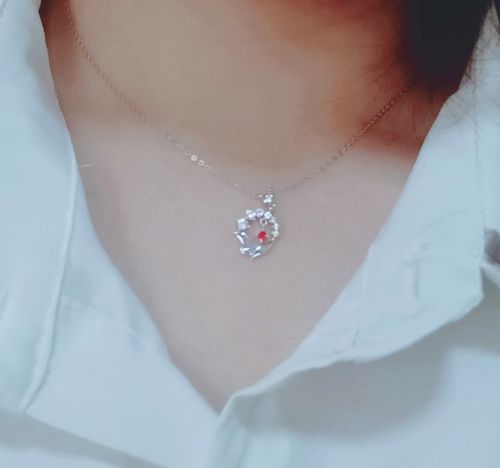 Customer photo review of White Pond Sterling Silver Necklace