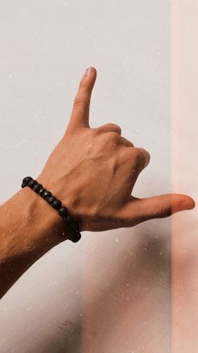 Customer photo review of Vulkanstein Armband