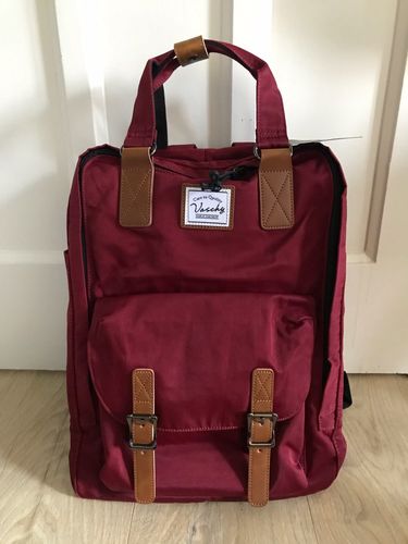 Customer photo review of VASCHY Original Student Backpack