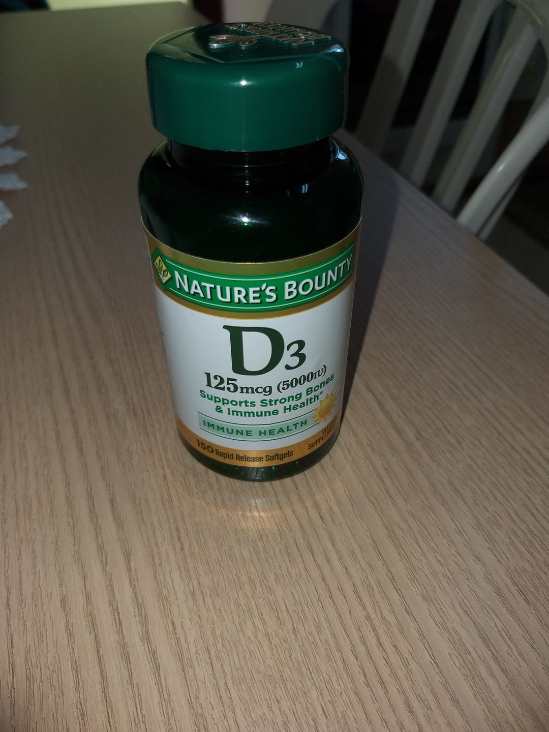 Customer photo review of Nature's Bounty - Força Máxima Vitamina D3 5000 UI 150 Softgels