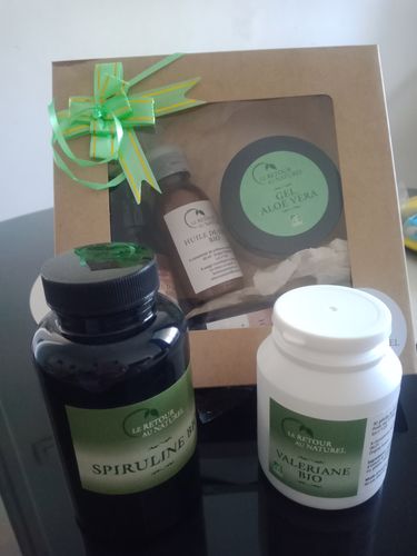 Customer photo review of COFFRET COSMÉTIQUE (expédié jeudi 30 JUILLET)