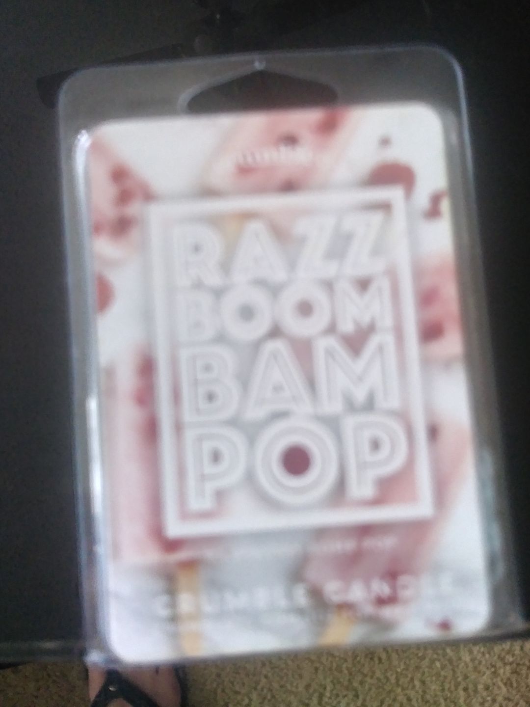 Customer photo review of Razz Boom Bam Pop! Wax Melts