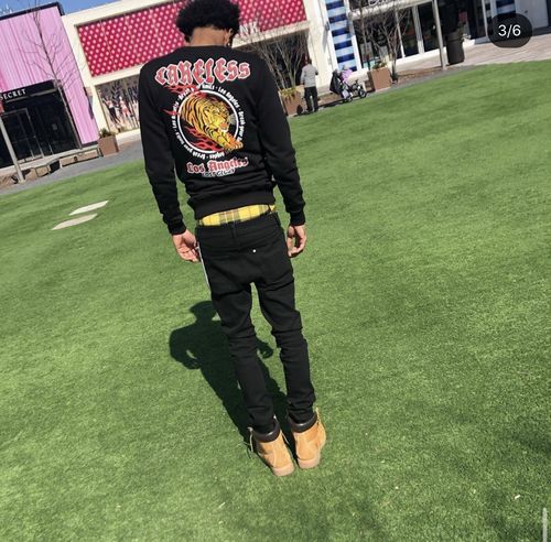 Customer photo review of SAD BOY