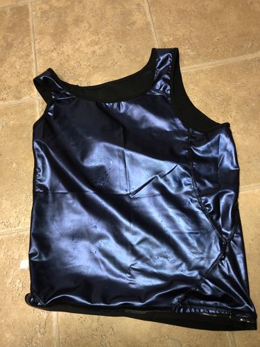 Customer photo review of Men's Heat-Trapping Sweat Vest