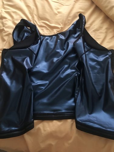 Customer photo review of Women's Zipper Heat Trapping Sweat Vest