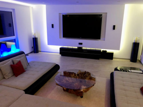 Customer photo review of Couchtisch Wurzel NAGA inkl. Glasplatte Ø 100cm