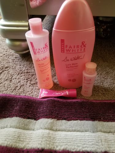 Customer photo review of Fair & White SoWhite! Essentials Kit