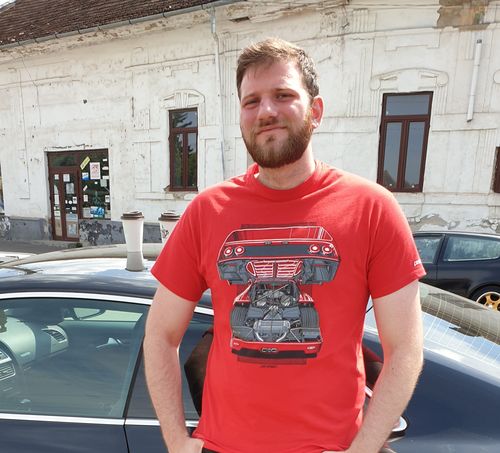 Customer photo review of F40