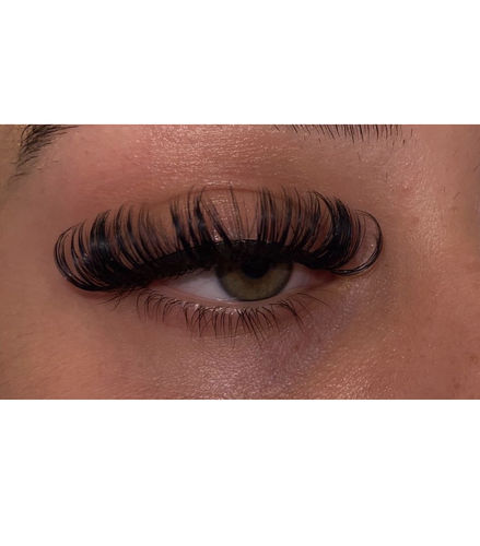 Customer photo review of 0.07 Easy Fan Russian Volume Cashmere Lashes (16 lines)