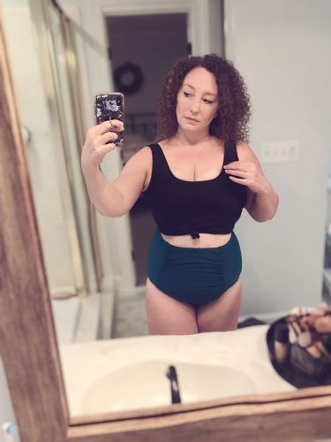 Customer photo review of Traveler Top | Black