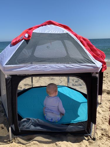 Customer photo review of Pop N' Go® Playpen