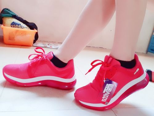 Customer photo review of Kaeden Lace-up Sneakers