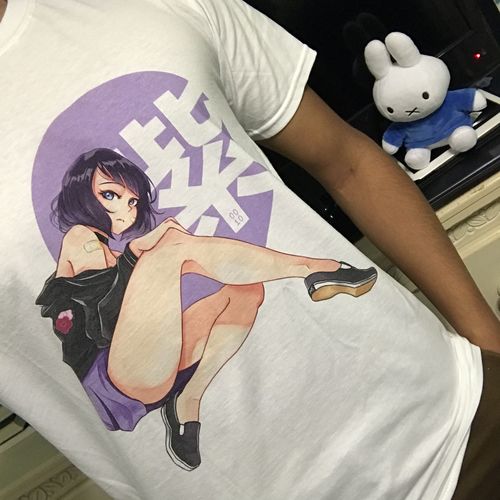 Customer photo review of Murasaki • T-Shirt
