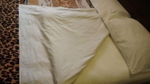 Customer photo review of Juego de Sábanas Básica Algodón Percal 200 -Tamaño y color a elegir