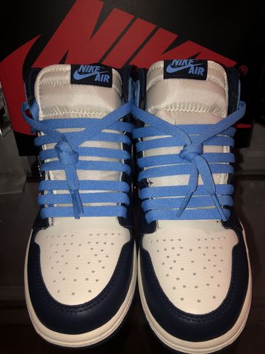 Customer photo review of Air Jordan 1 High 'Obsidian'