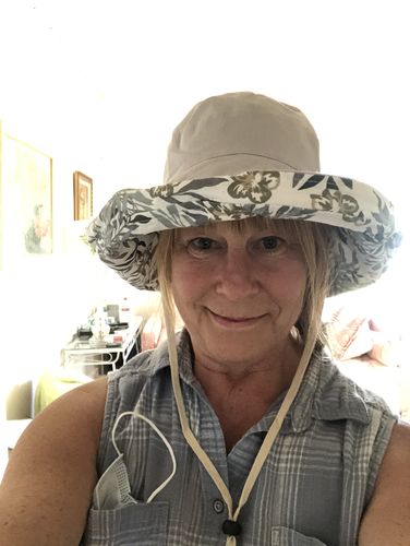 Customer photo review of Female Summer Sun Hat Solid Color Foldable Cap
