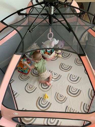 Customer photo review of Pop N' Go® Playpen
