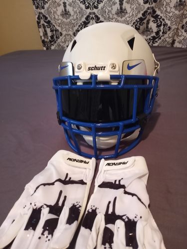 Customer photo review of VPS1: Sinister Football Gloves