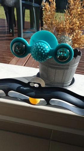 Customer photo review of Windmill Cat Toy 3-in-1