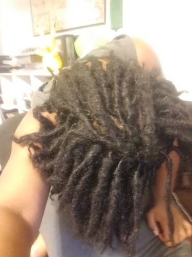 Customer photo review of Refresher Spray w/ Rose Water | 8 oz
