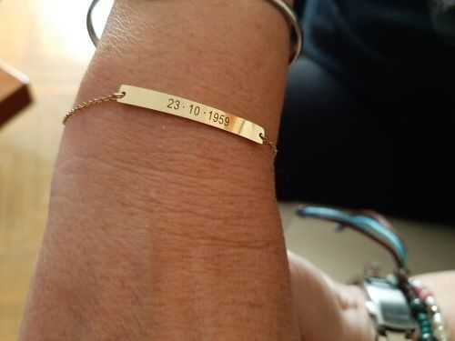 Customer photo review of Riley Bar Bracelet