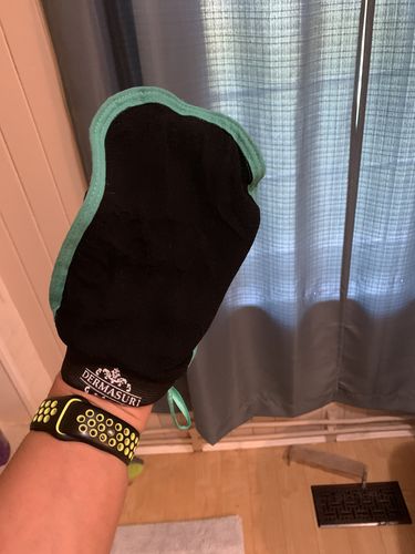 Customer photo review of Dermasuri Mitt