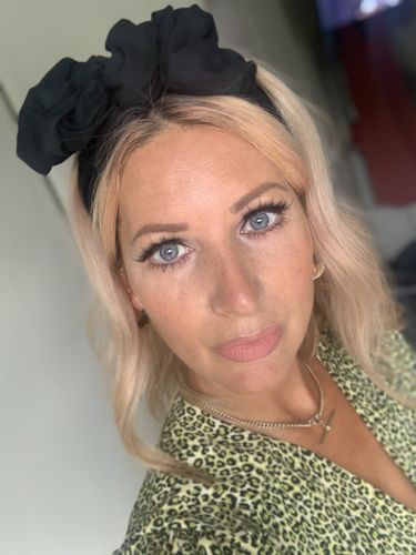 Customer photo review of Diamond Magnetic Eyelashes and Eyeliner Kit