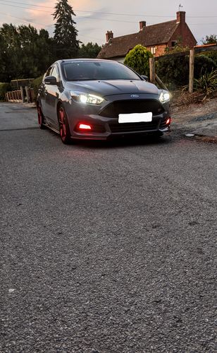 Customer photo review of Focus ST MK3.5 Fog Light Armour