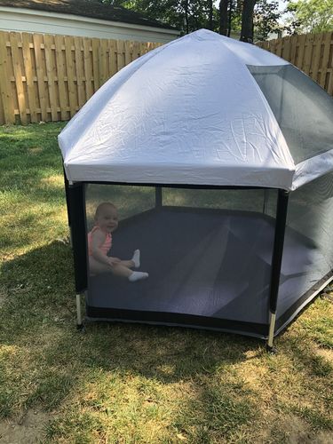 Customer photo review of Pop N' Go® Playpen