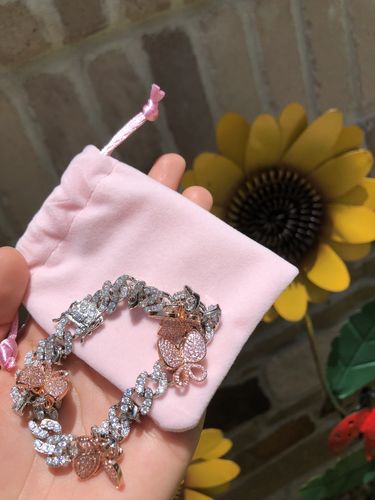 Customer photo review of Butterfly dreams anklet