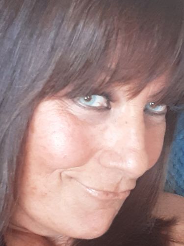 Customer photo review of Hidrocor Topaz Colored Contact Lenses