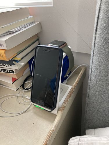 Customer photo review of Premium 3 in 1 Fast Wireless Charging Stand for iPhone, Apple Watch & AirPods