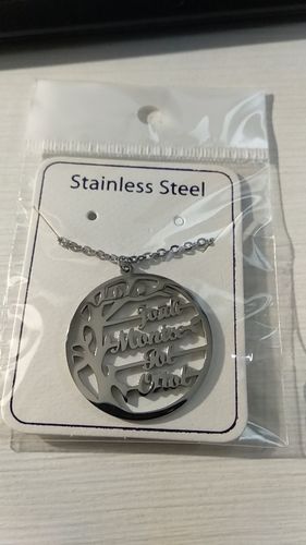 Customer photo review of Mon meilleur cadeau ©  : Collier Arbre de Vie Unisex Personnalisé