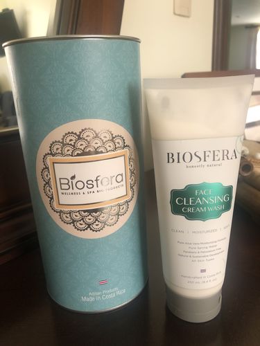 Customer photo review of Face Cleansing Cream Wash